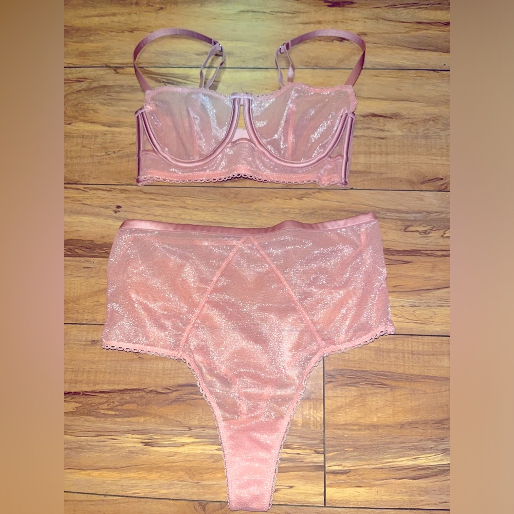 Victoria’s Secret Glissenette 2 piece set